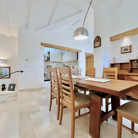 Βίλα La Degli Artisti Baja Sardinia