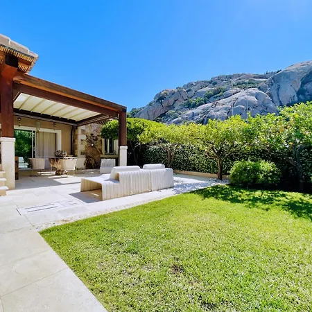 Βίλα La Degli Artisti Baja Sardinia