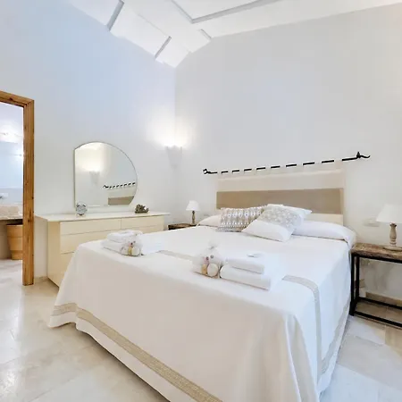 La Degli Artisti Villa Baja Sardinia